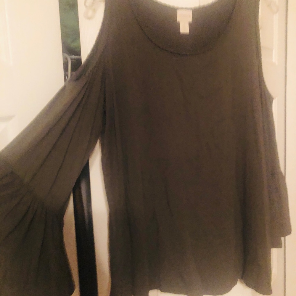 Chico’s olive green cold shoulder top